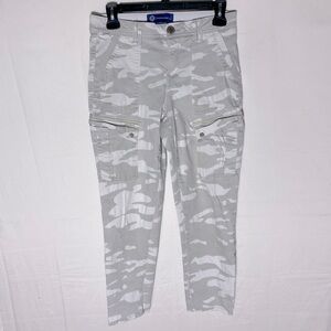 Democracy Ab Solution White Grey Winter Camo Skinny Cargo Pants 0